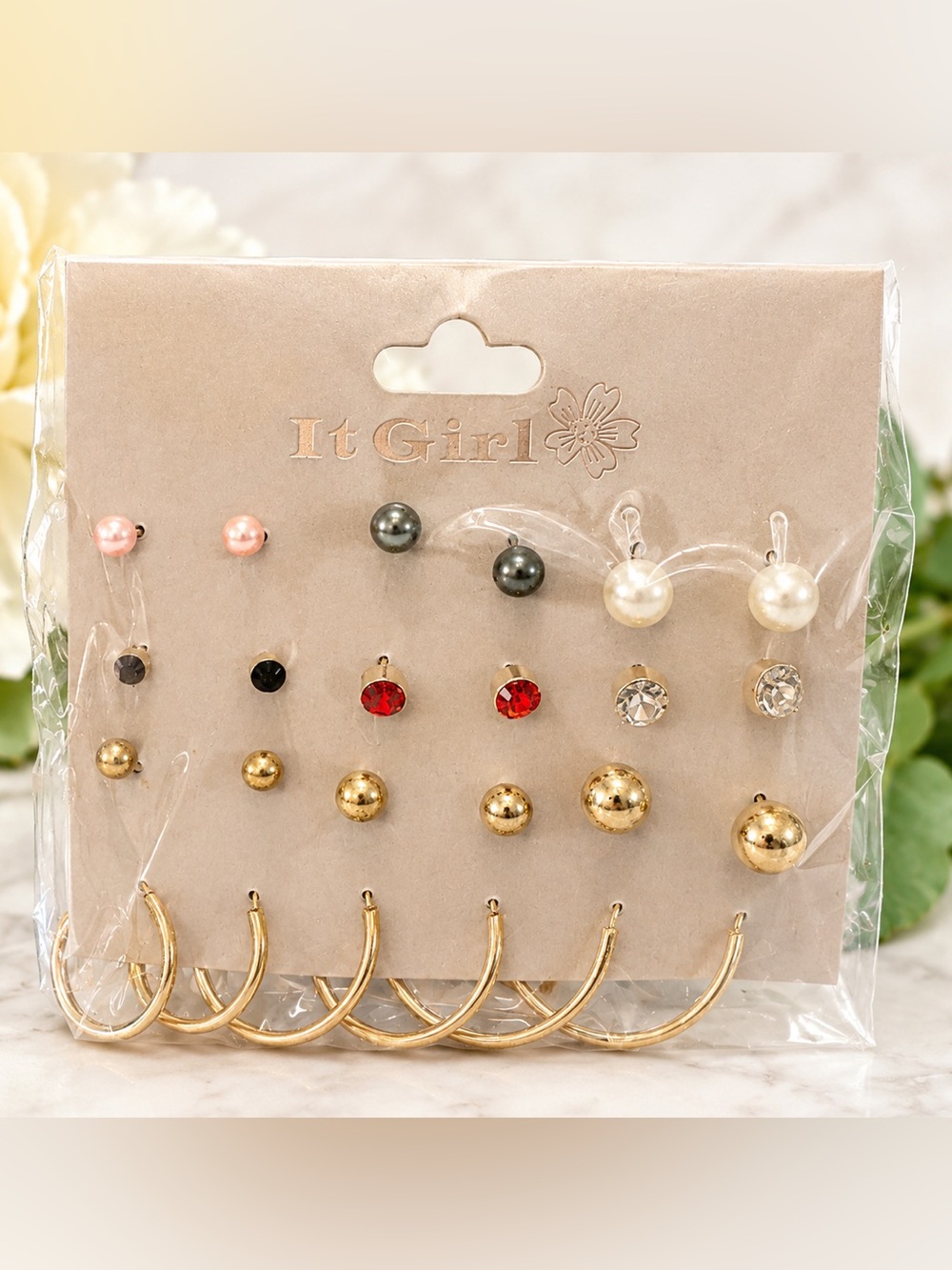 NEW It Girl Earring Set